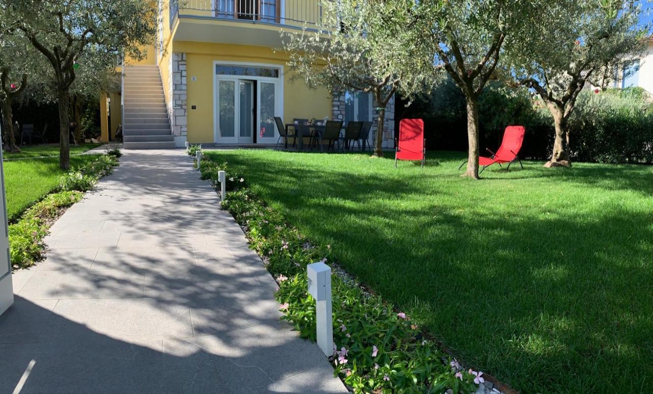 Villa Lori Apartments Garden And Beach Peschiera del Garda Exterior foto